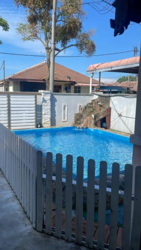 Homestay D'Putra Bertam - Homestay Kolam Bajet